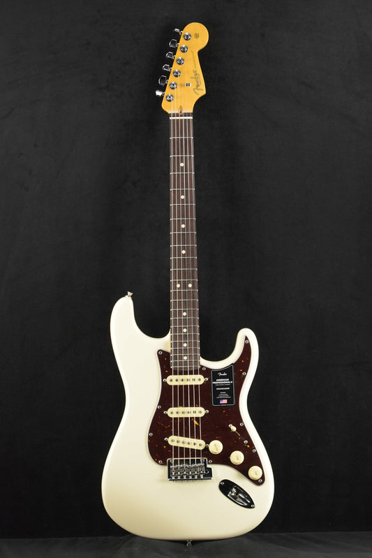 Fender American Professional II Stratocaster Olympic White Rosewood Fingerboard