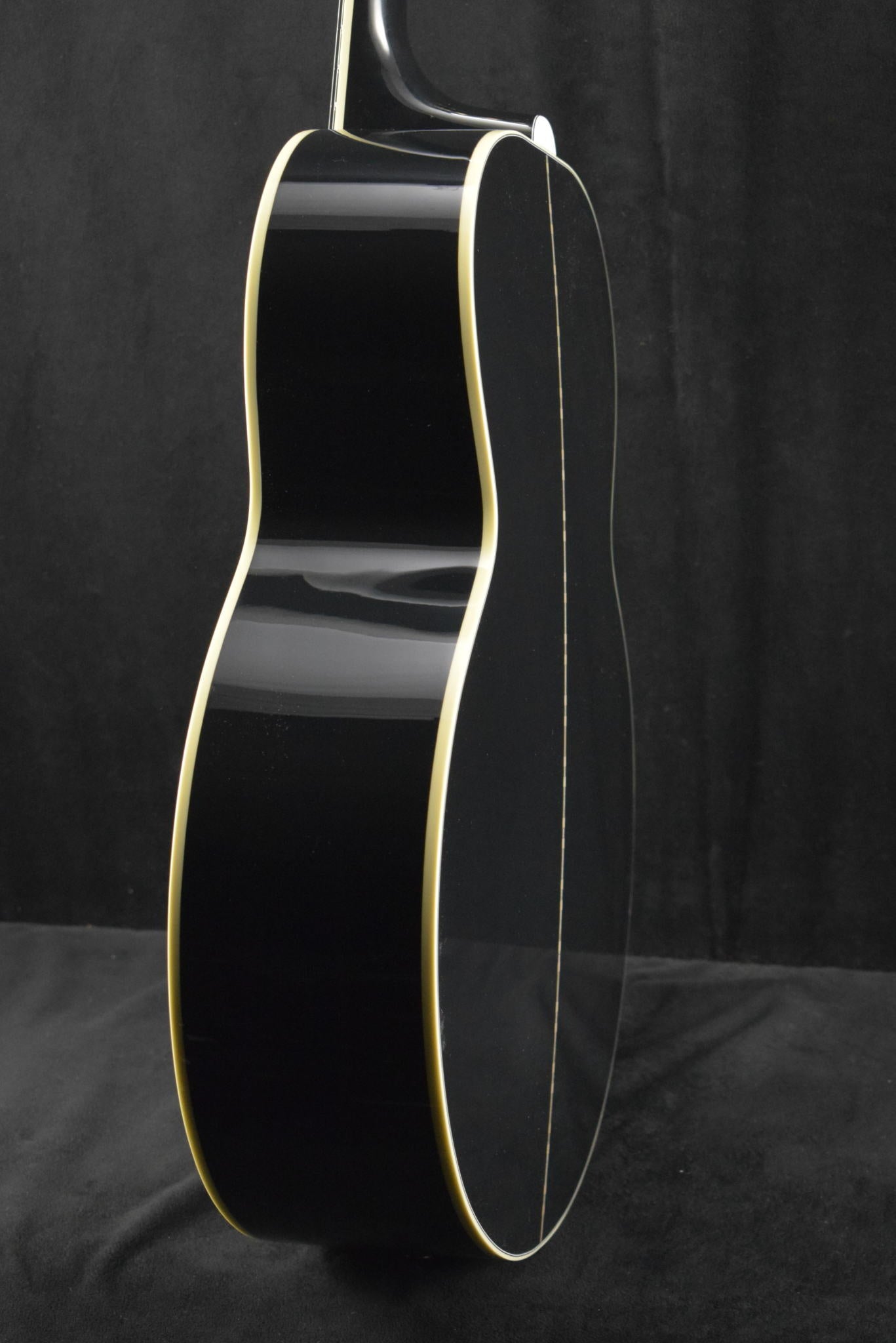 Gibson Acoustic Custom Shop Modern SJ-200 Custom Ebony