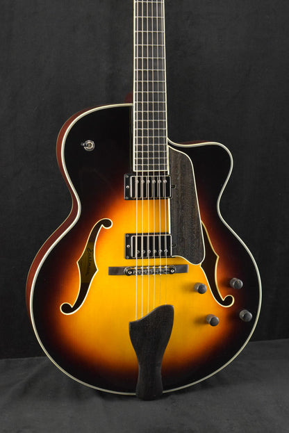 Eastman AR605CED-CS Archtop Classic Sunburst