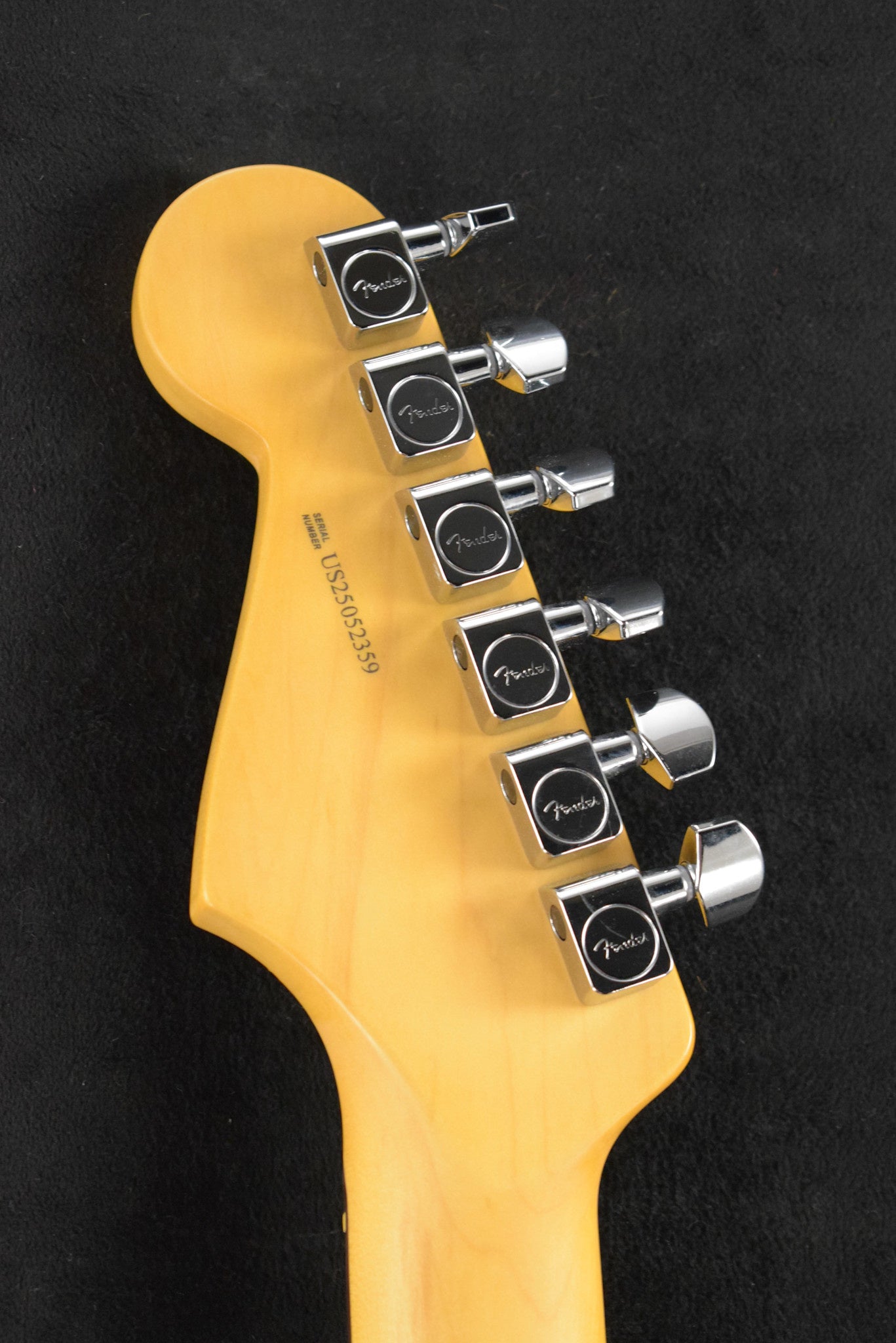 Fender American Professional II Stratocaster Olympic White Rosewood Fingerboard