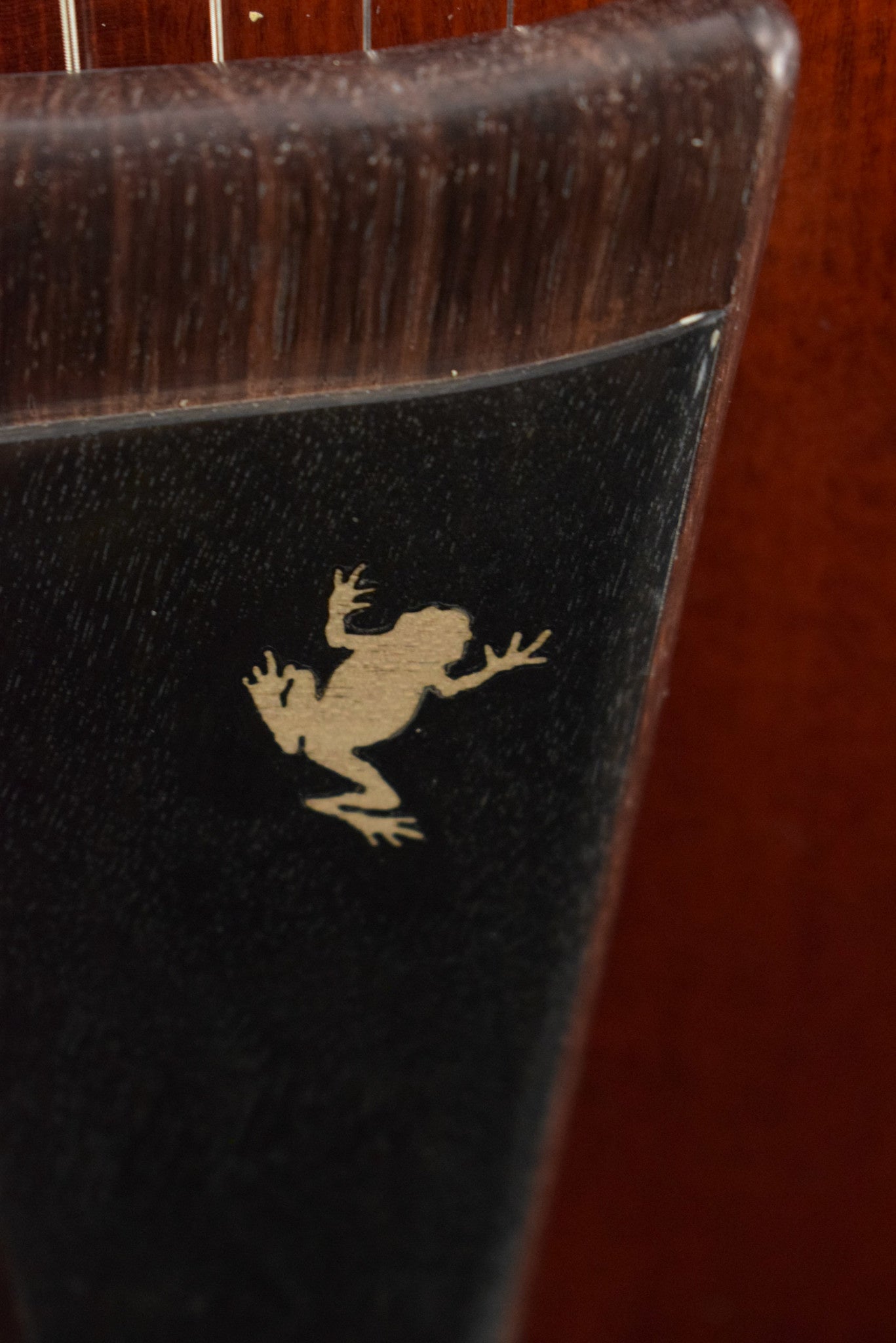 Eastman AR880CE John Pisano Signature Archtop Classic Truetone Gloss