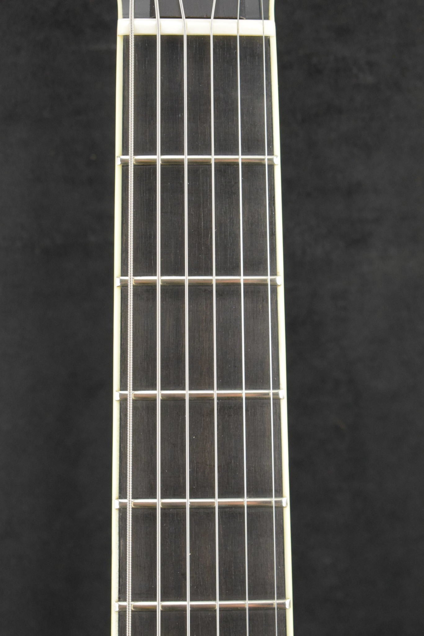 Eastman AR605CED-CS Archtop Classic Sunburst