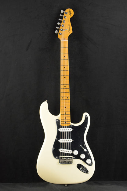 Fender Nile Rodgers Hitmaker Stratocaster Olympic White Maple Fingerboard