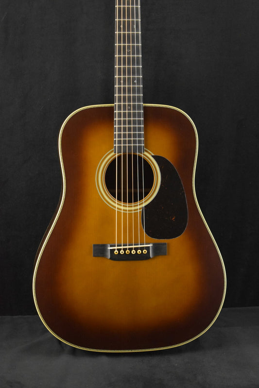 Martin Custom Shop D-28 Authentic 1937 Stage 1 Aging Ambertone
