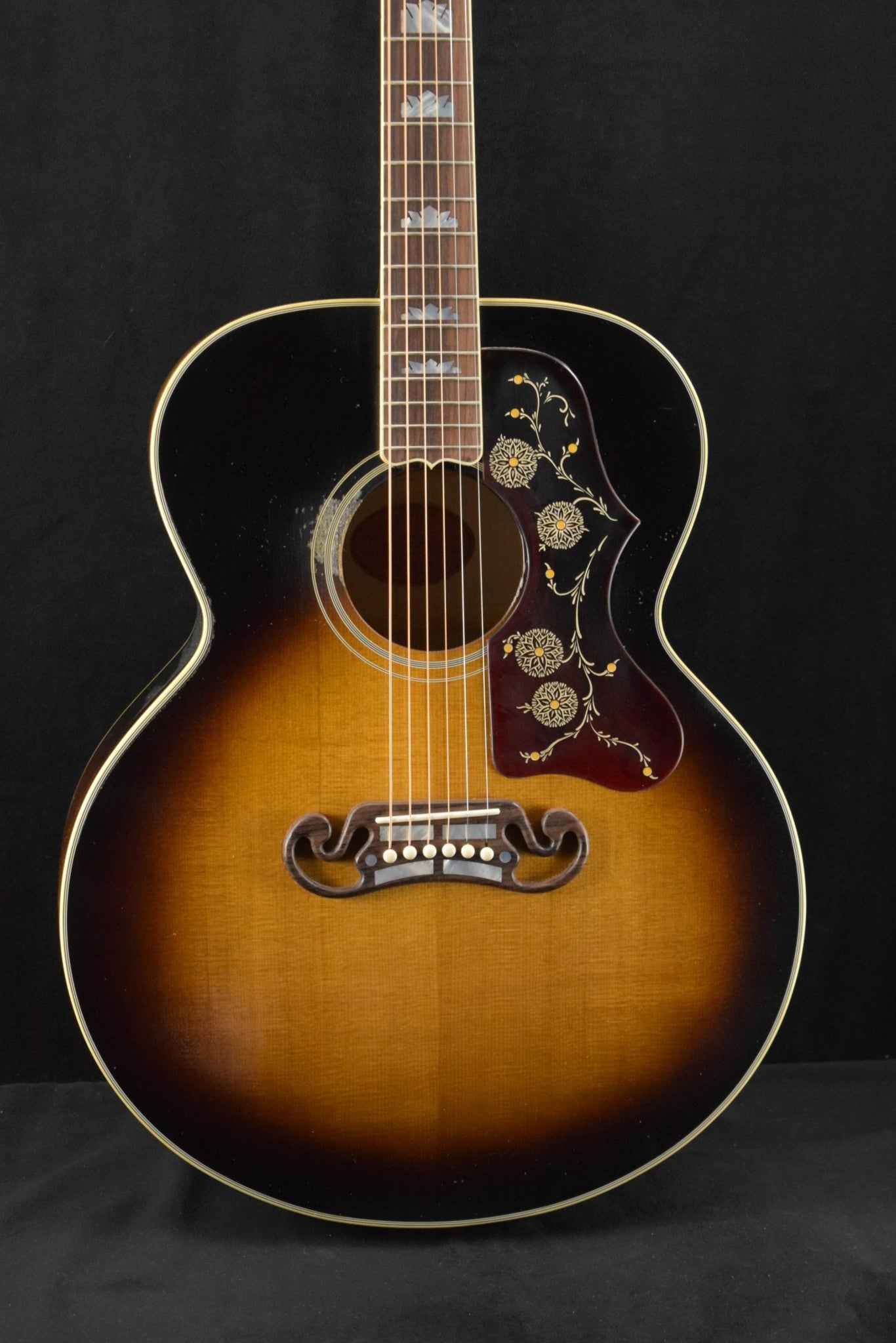Gibson Murphy Lab 1957 SJ-200 Vintage Sunburst Light Aged