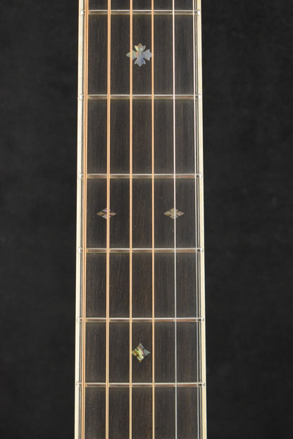 Martin Custom Shop OM Auditorium Flamed Myrtlewood Italian Alpine Spruce Natural Gloss