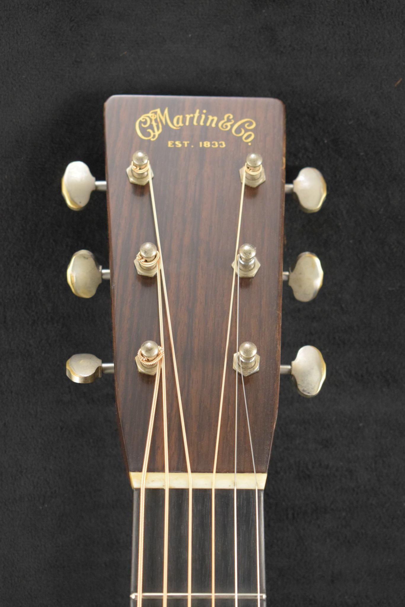 Martin Custom Shop D-28 Authentic 1937 Stage 1 Aging Ambertone