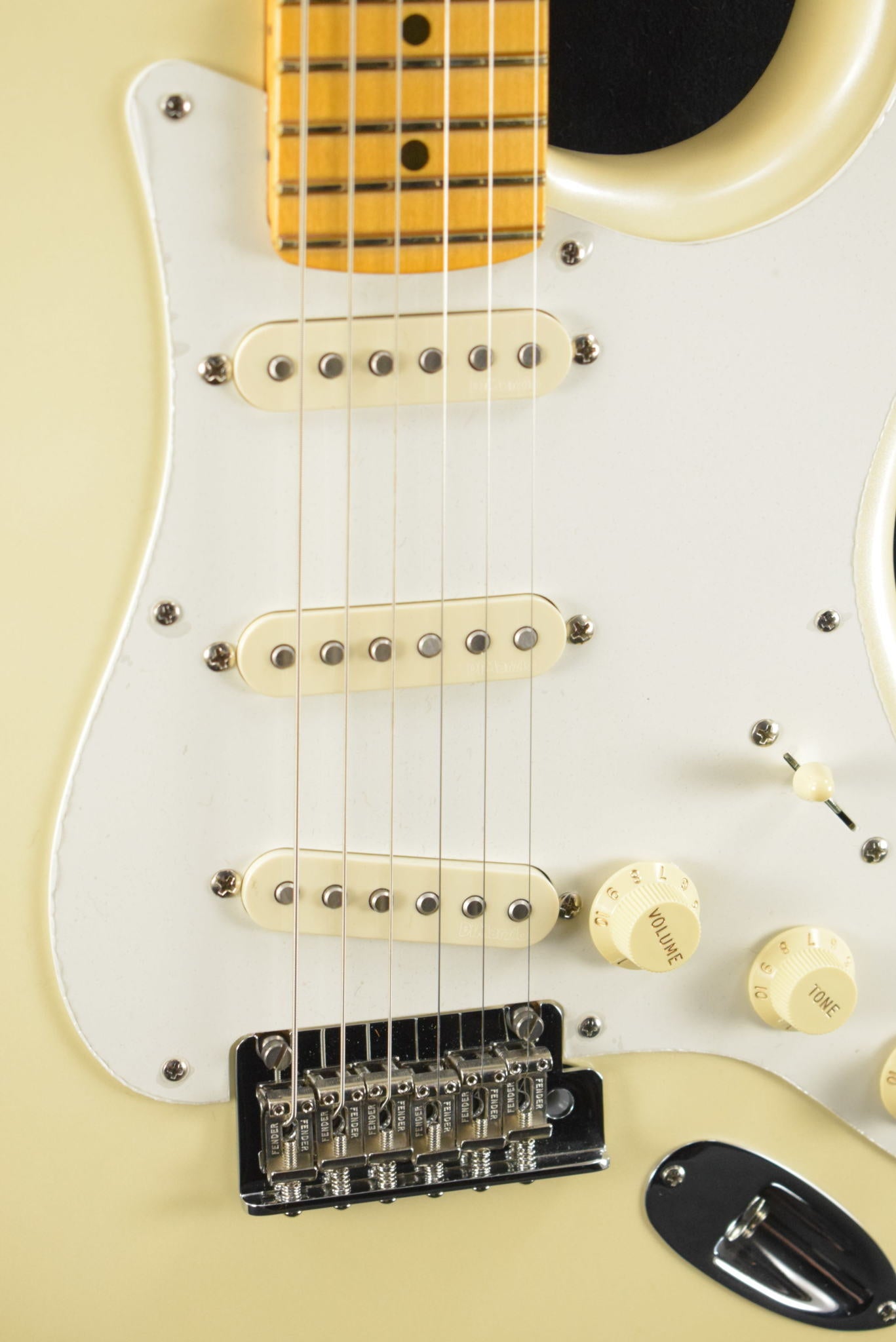 Fender Lincoln Brewster Stratocaster Olympic Pearl Maple Fingerboard