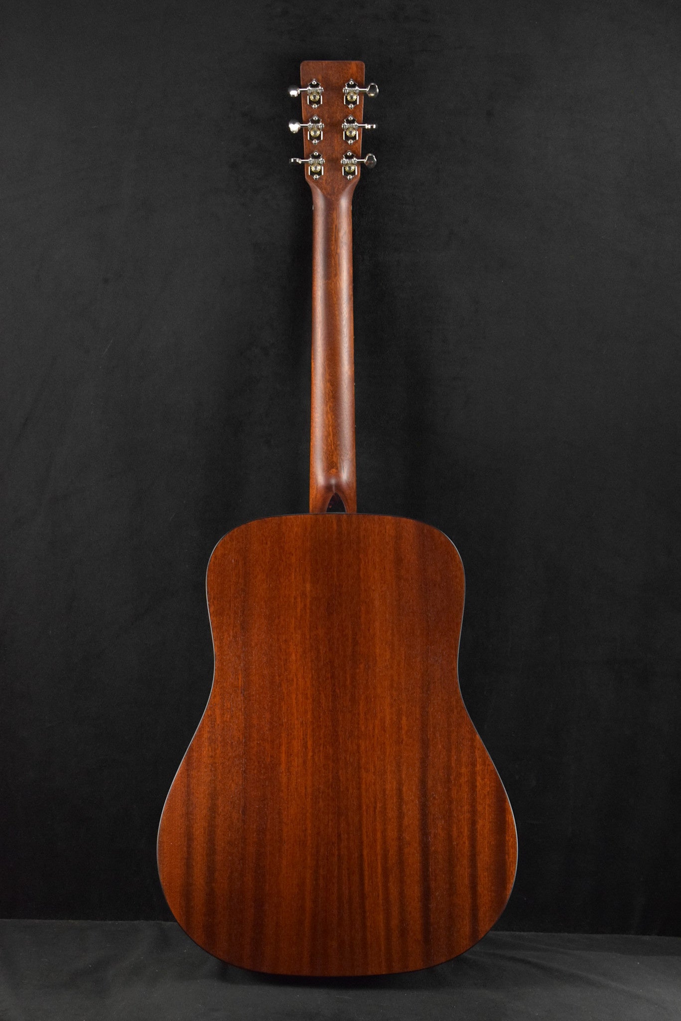 Eastman E2D Solid Cedar/Sapele Dreadnought Natural Truetone Satin