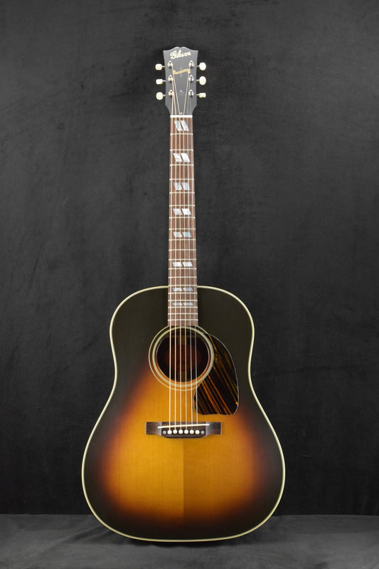 Gibson Custom Shop 1942 Banner Southern Jumbo Vintage Sunburst