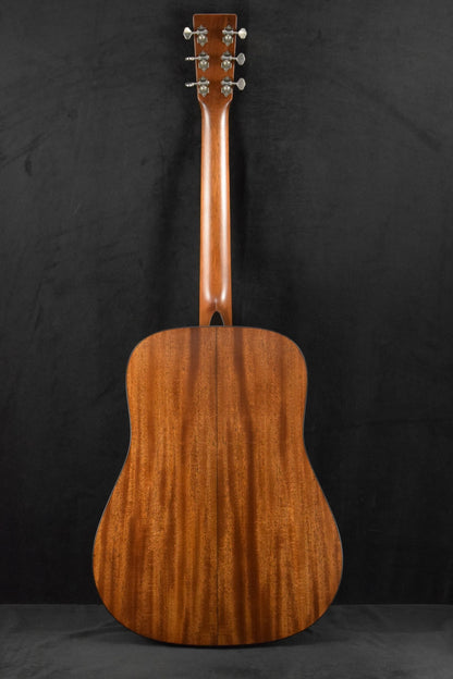 Martin D-18 StreetLegend