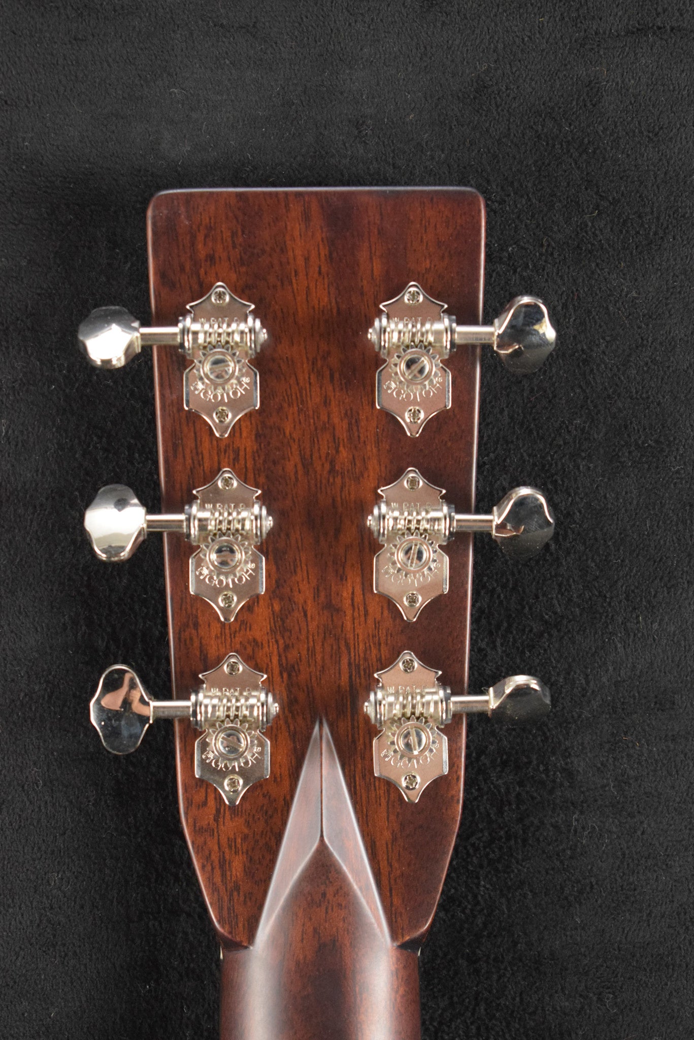 Eastman E10OM-TC-SB Orchestra Model Thermo-Cured Adirondack Spruce Top Sunburst Truetone Gloss