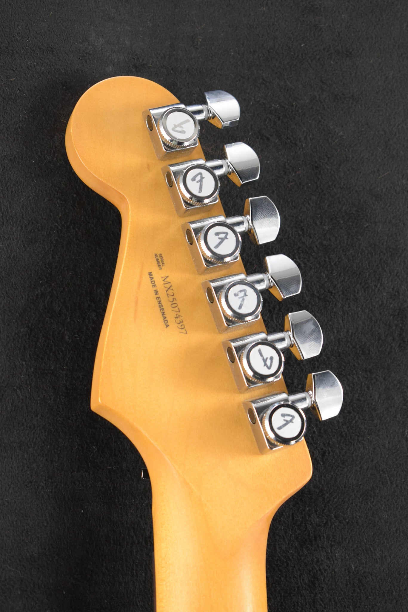 Fender Tom Morello Stratocaster Black Rosewood Fingerboard