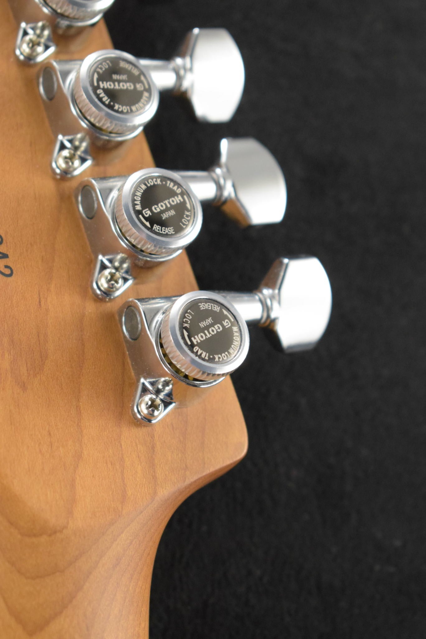 Jackson MJ Series Signature Misha Mansoor So-Cal 2PT Daphne Blue SCRATCH AND DENT