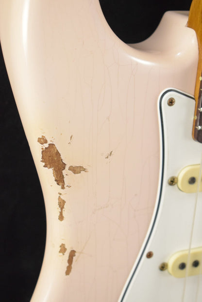 Fender Limited Edition '64 Stratocaster Relic - Super Faded Aged Shell Pink