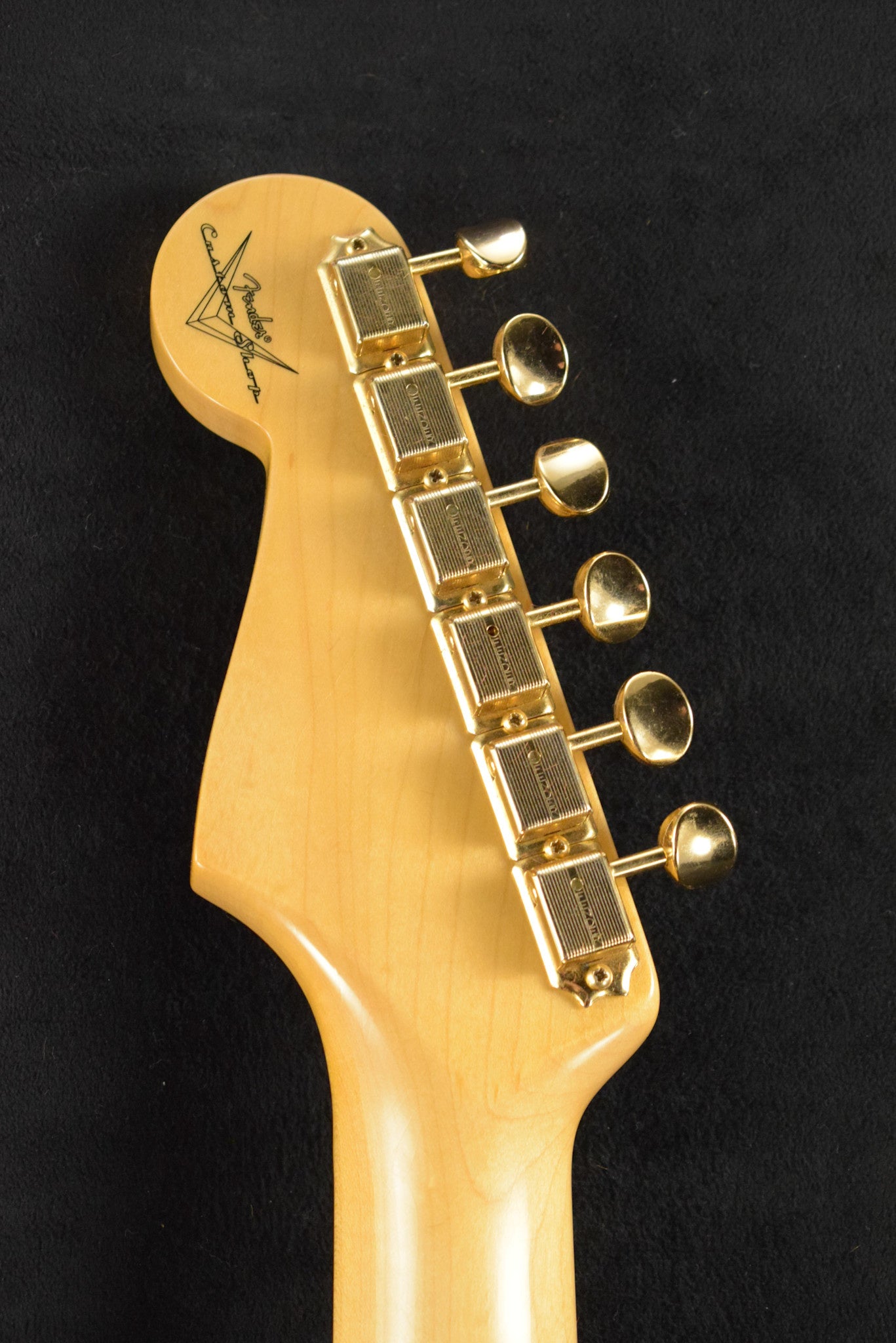 Fender 1955 Stratocaster DLX Closet Classic with Gold Hardware - Faded Aged Dirty White Blonde