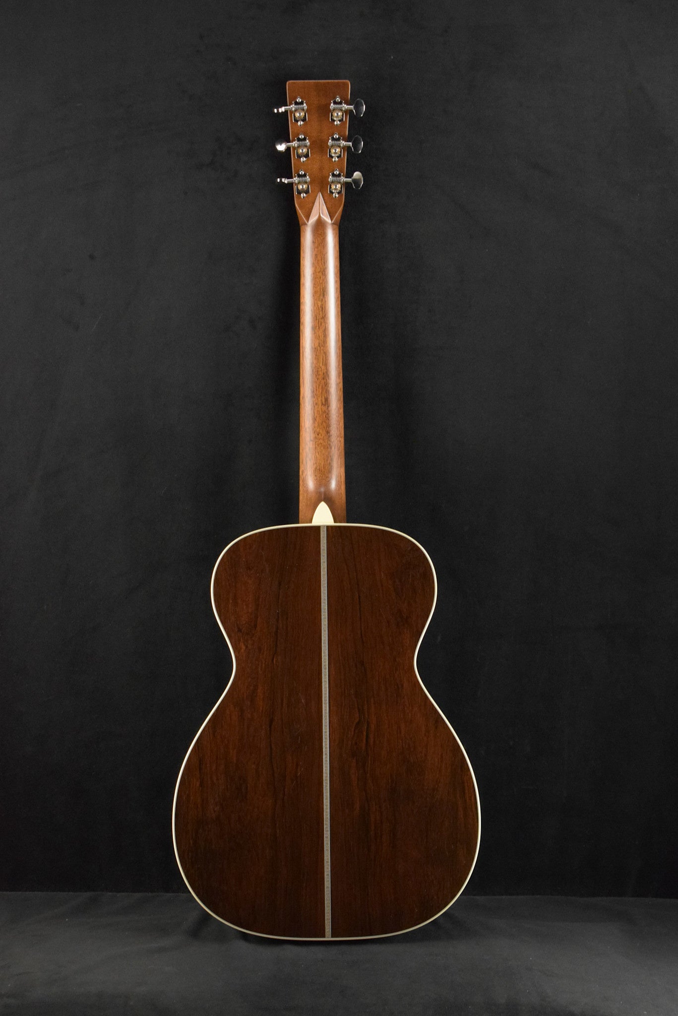 Martin Custom Shop 0 Concert Madagascar Rosewood Adirondack Spruce Natural Gloss