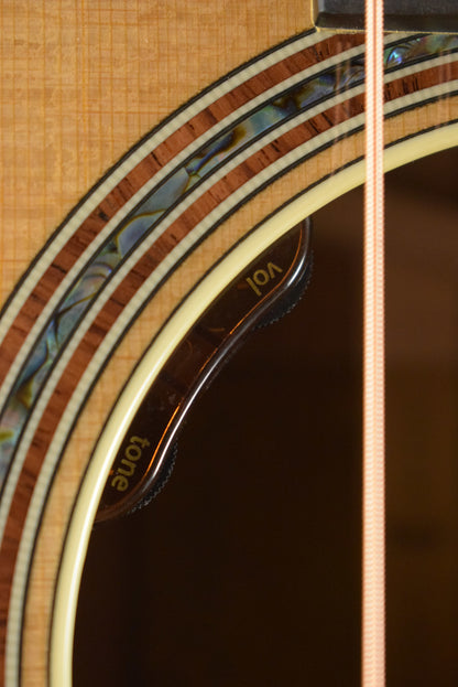 Taylor Gold Label 814e Koa