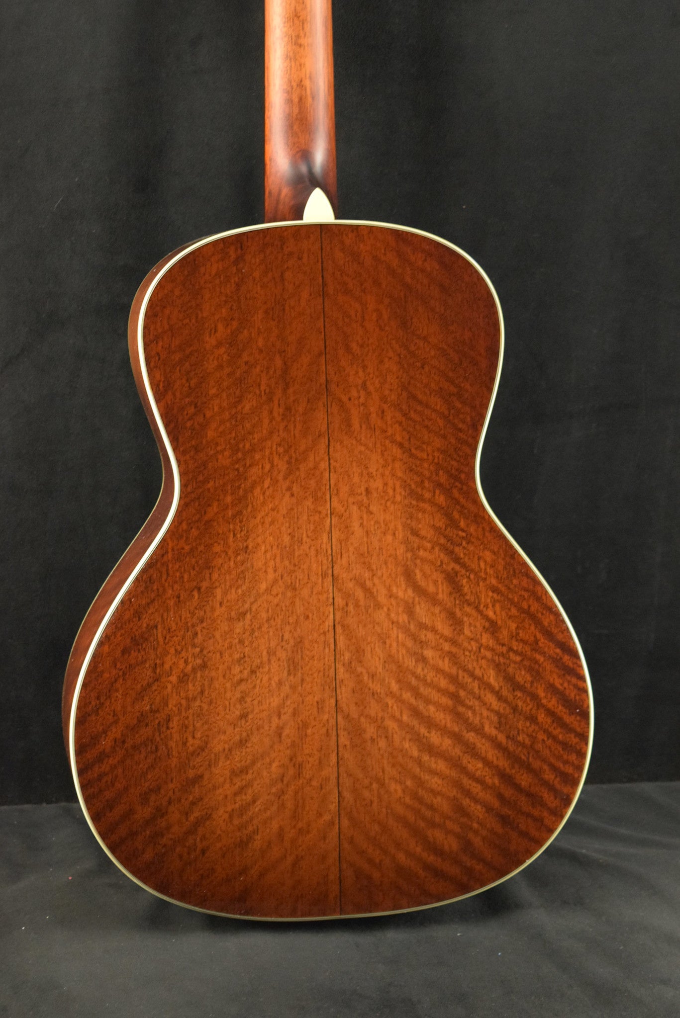 Eastman E10OOSS-TC Concert Sloped-Shoulder Thermo-Cure Sunburst Truetone Gloss