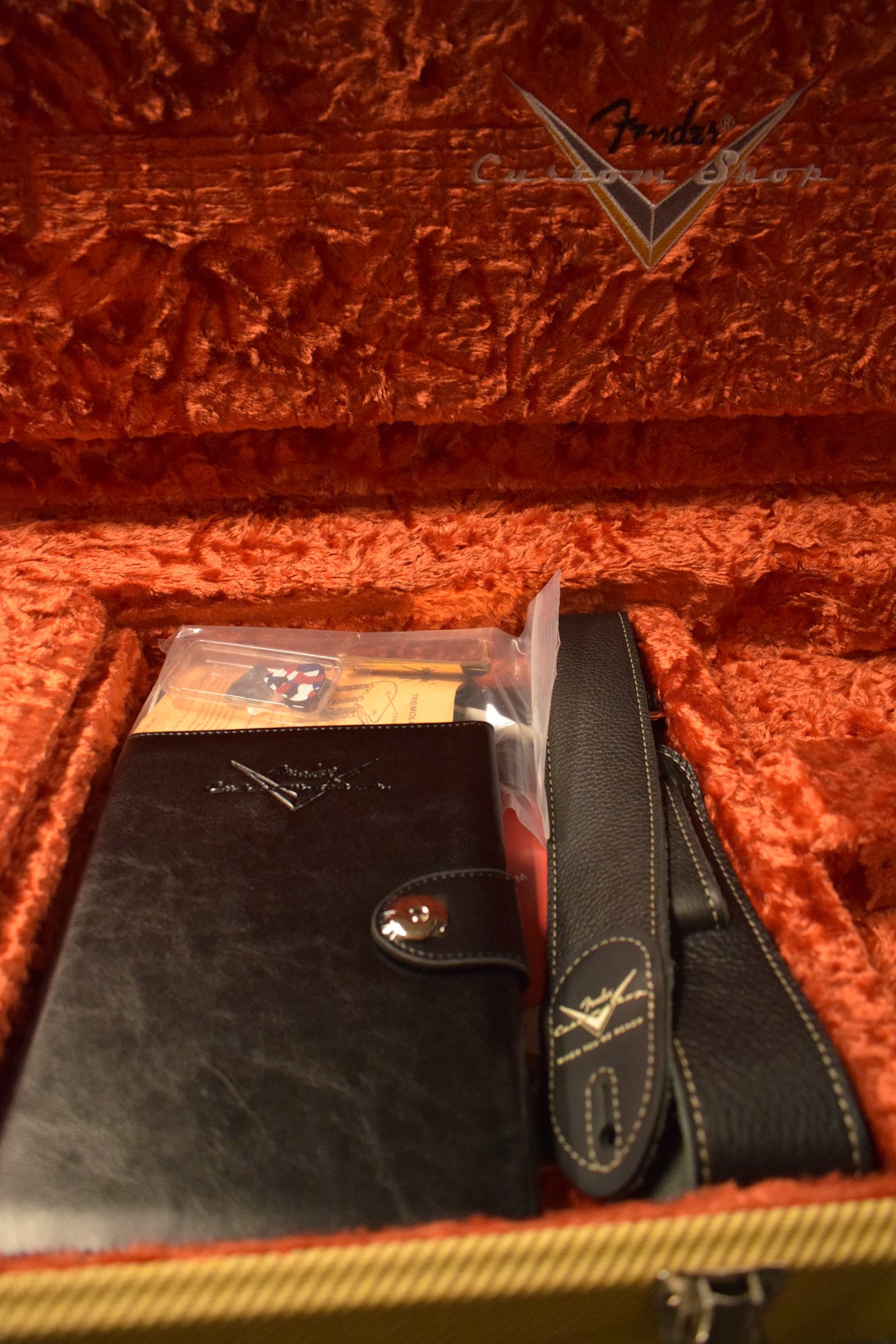 Fender 1955 Stratocaster DLX Closet Classic with Gold Hardware - Faded Aged Dirty White Blonde