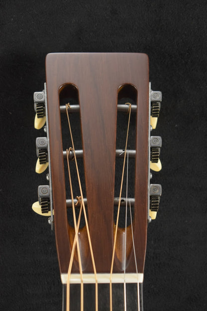 Martin Custom Major Kealakai Natural