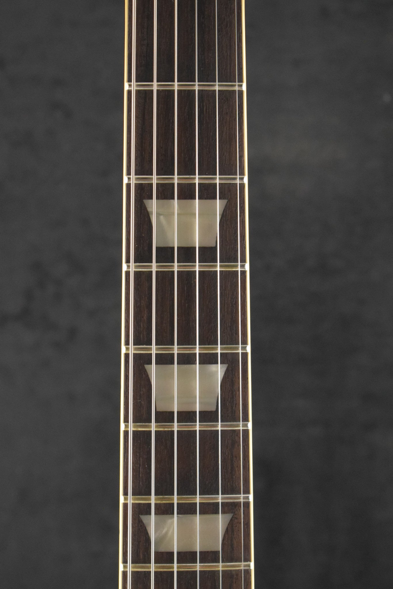 Gibson Custom Shop 1963 Firebird V w/ Maestro Vibrola VOS Vintage Sunburst