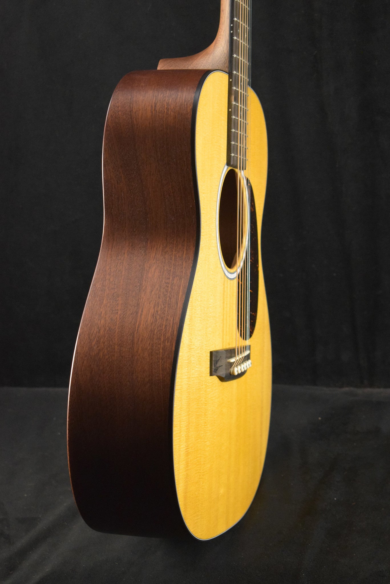 Martin 000JR-10E Shawn Mendes