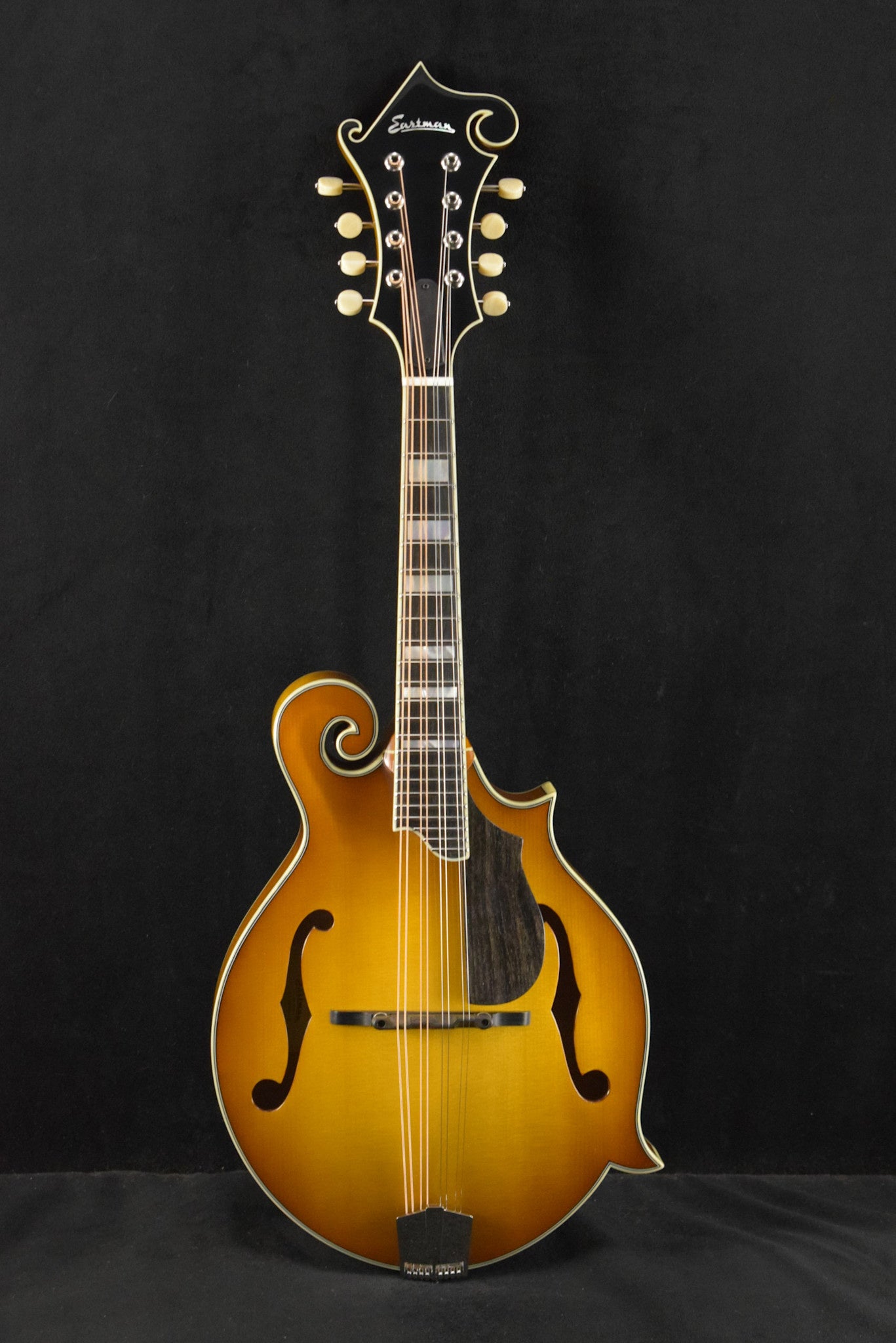 Eastman MD615-GB F-Style F-Hole Electric Mandolin Goldburst Gloss