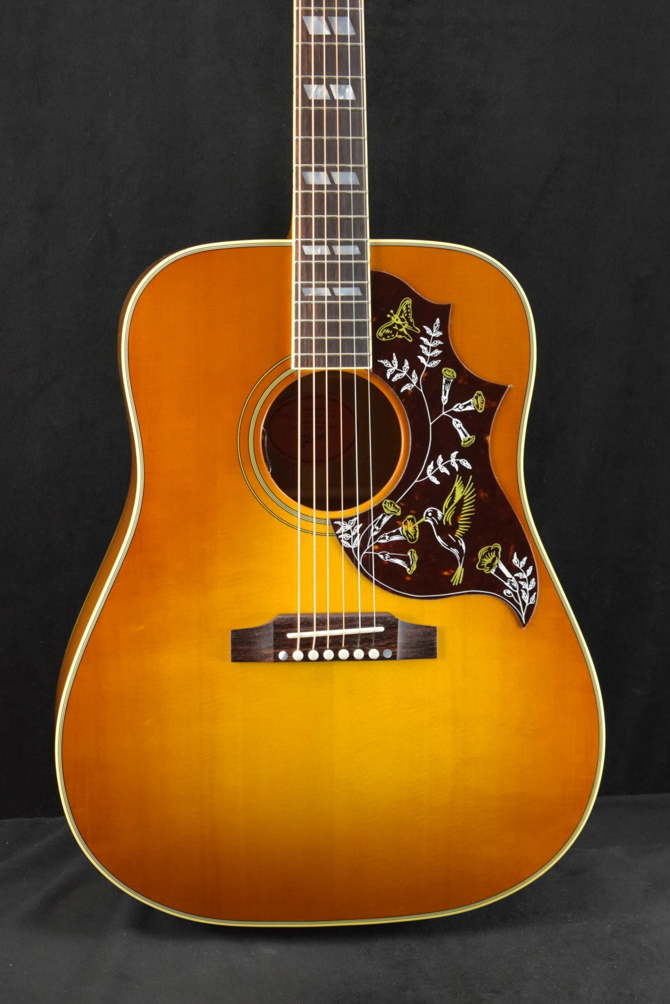 Gibson Hummingbird Original Heritage Cherry Sunburst