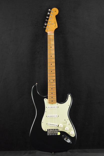 Fender Limited Edition Vintera II Road Worn '60s Stratocaster Black Maple Fingerboard