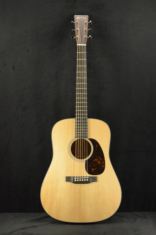 Martin Custom Shop Dreadnought Mahogany Adirondack Spruce VTS Natural