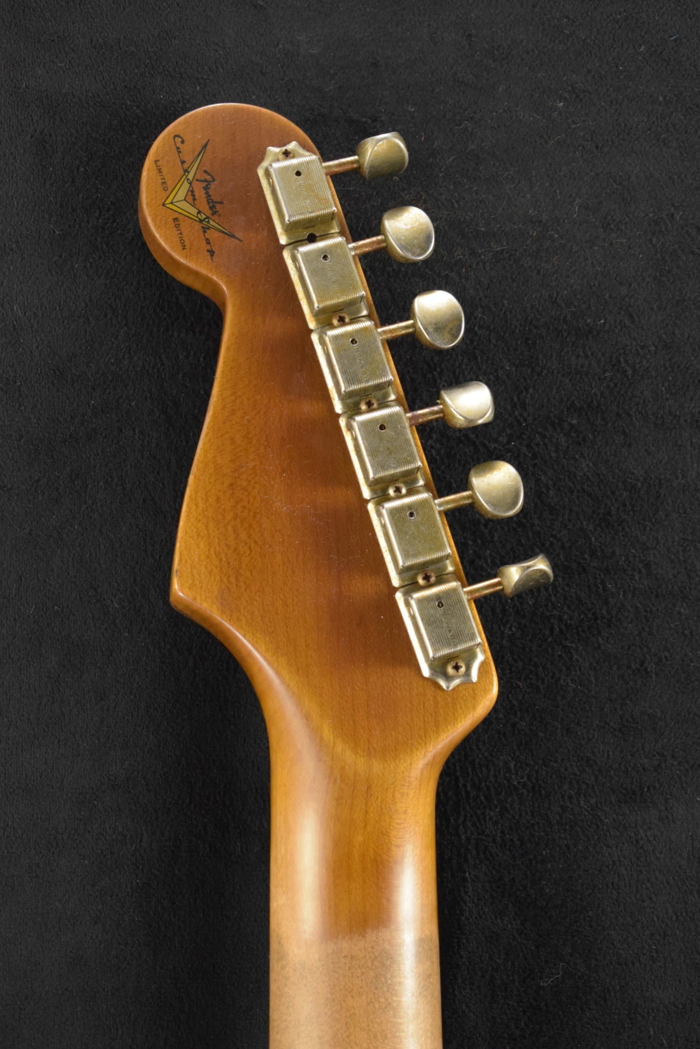 Fender Limited Edition '64 Stratocaster Relic - Faded Aged 3 Color Sunburst