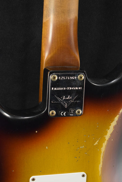 Fender Limited Edition '64 Stratocaster Relic - Faded Aged 3 Color Sunburst