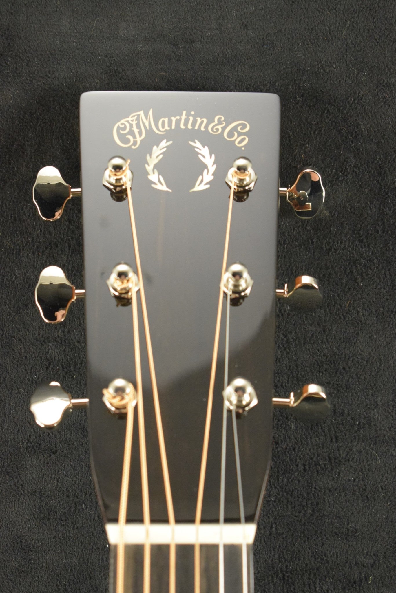 Martin 000-28 Brooke Ligertwood Sunburst #339