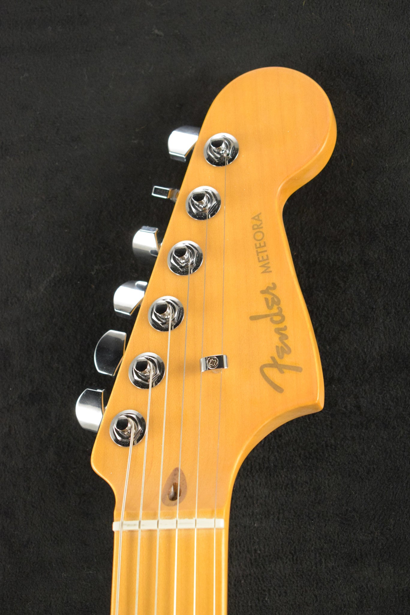 Fender American Ultra II Meteora Avalanche Maple Fingerboard