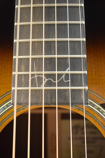 Martin 000-28 Brooke Ligertwood Sunburst #339