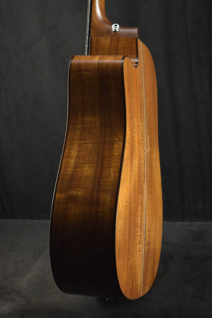 Martin Custom Shop Dreadnought Acoustic-Electric Cutaway Flamed Koa/Sitka Spruce Natural Gloss