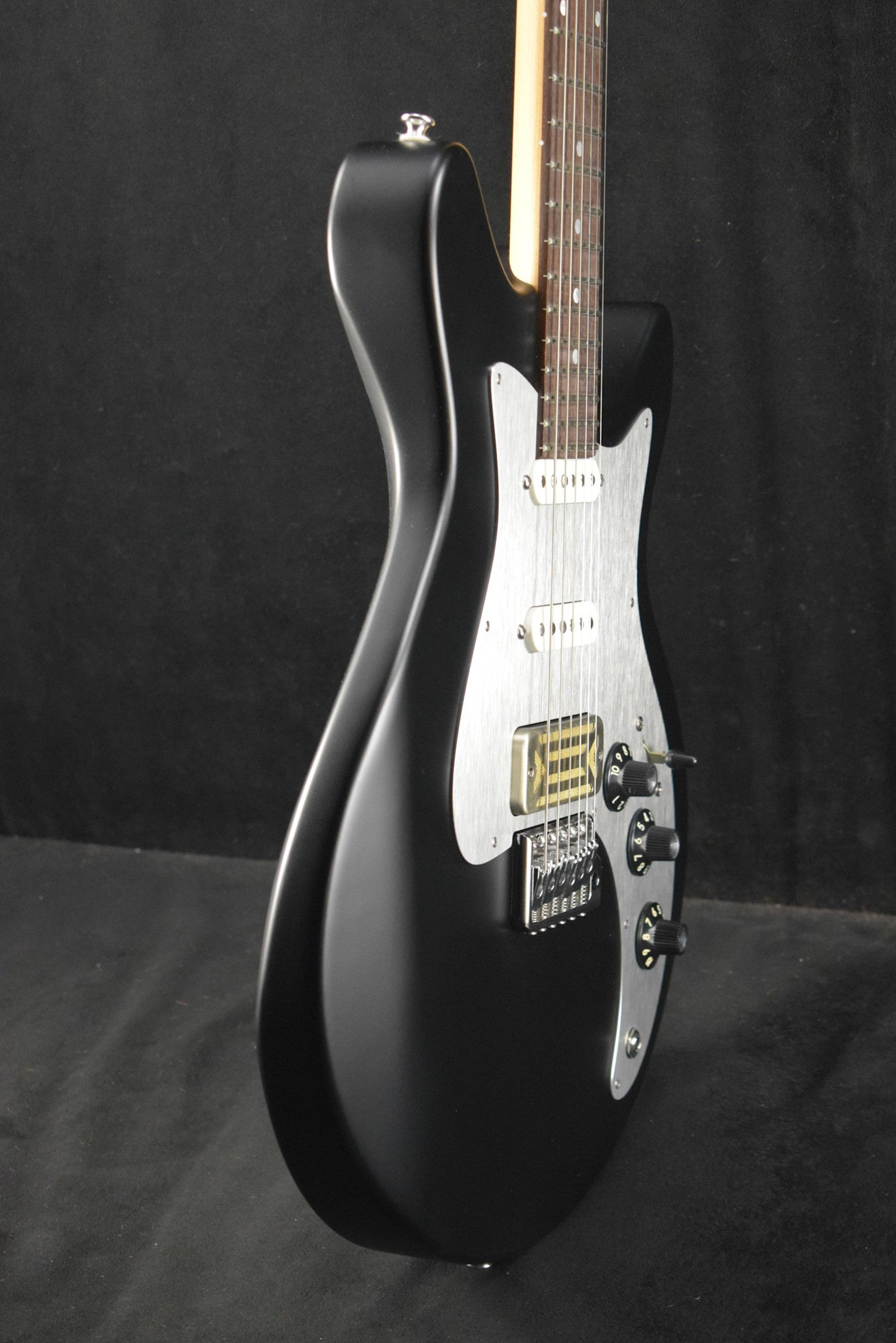 Eastman FT-DC'62-MB FullerTone Moss Black Truetone Satin