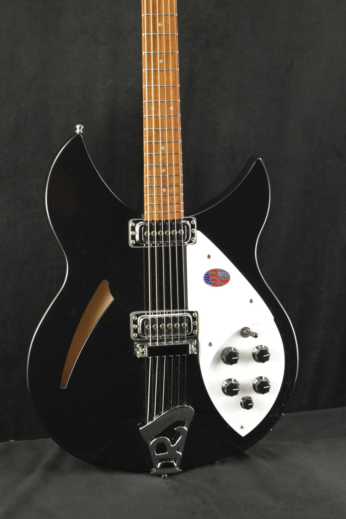 Rickenbacker 330 6-String Jetglo