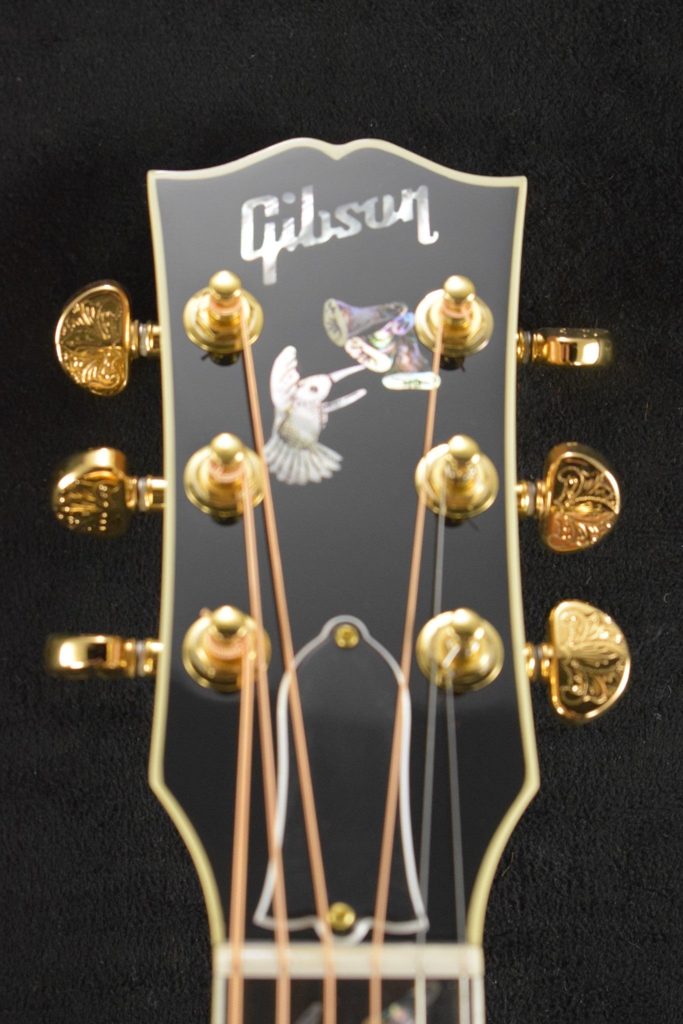 Gibson Custom Shop Hummingbird Custom Koa Antique Natural