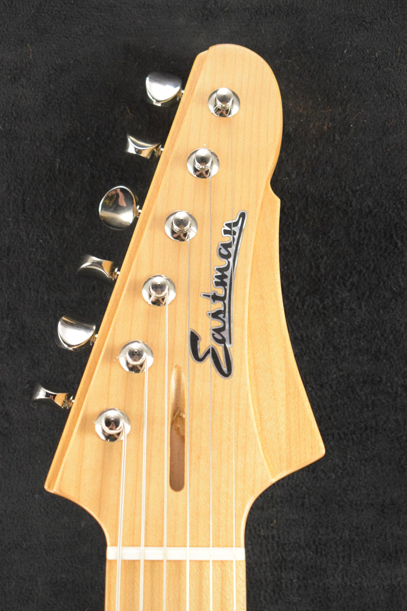 Eastman FT-DC'52-MB FullerTone Moss Black Truetone Satin