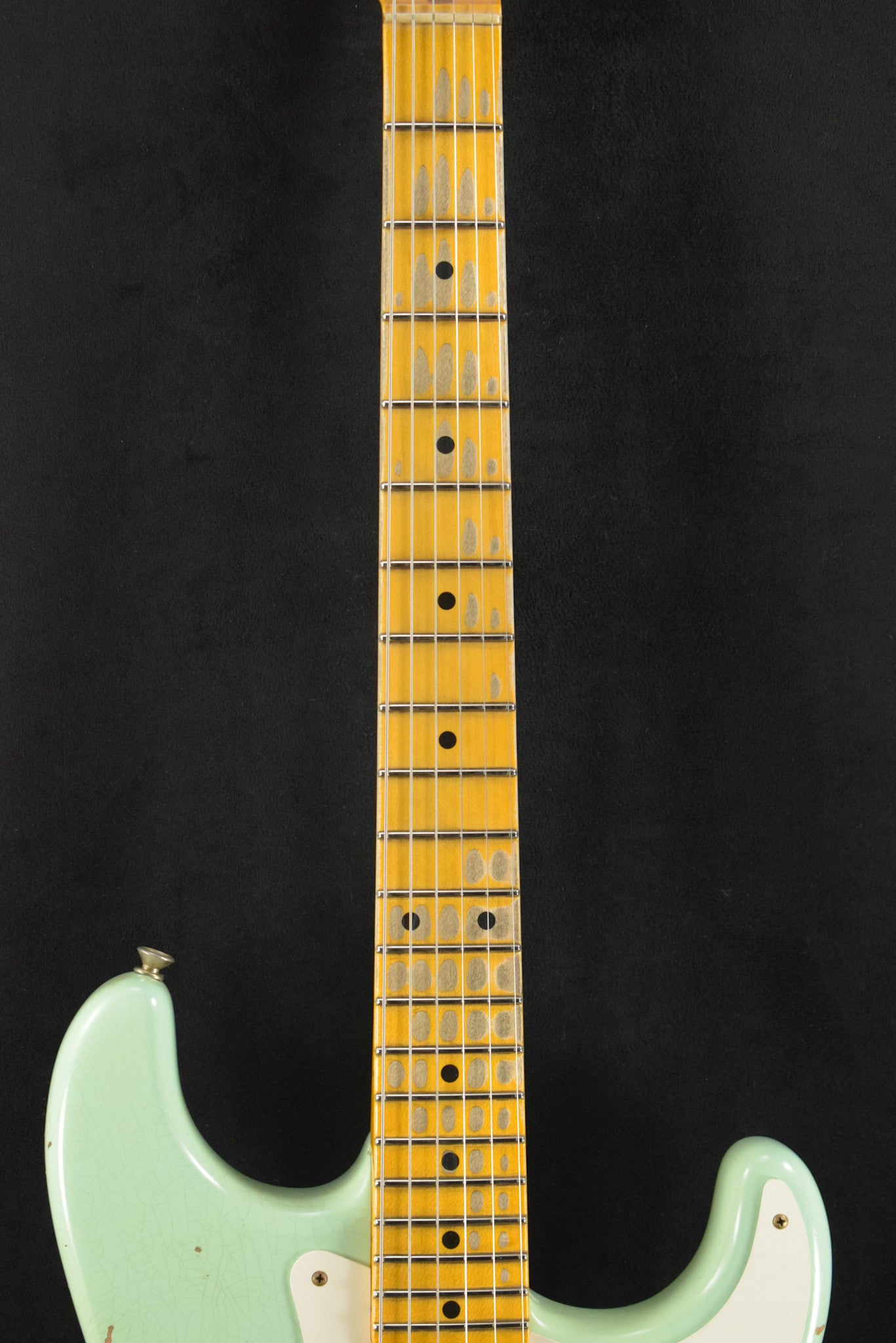 Fender 1957 Stratocaster Heavy Relic Aged Surf Green 1-Piece Rift Sawn Maple Neck Fingerboard