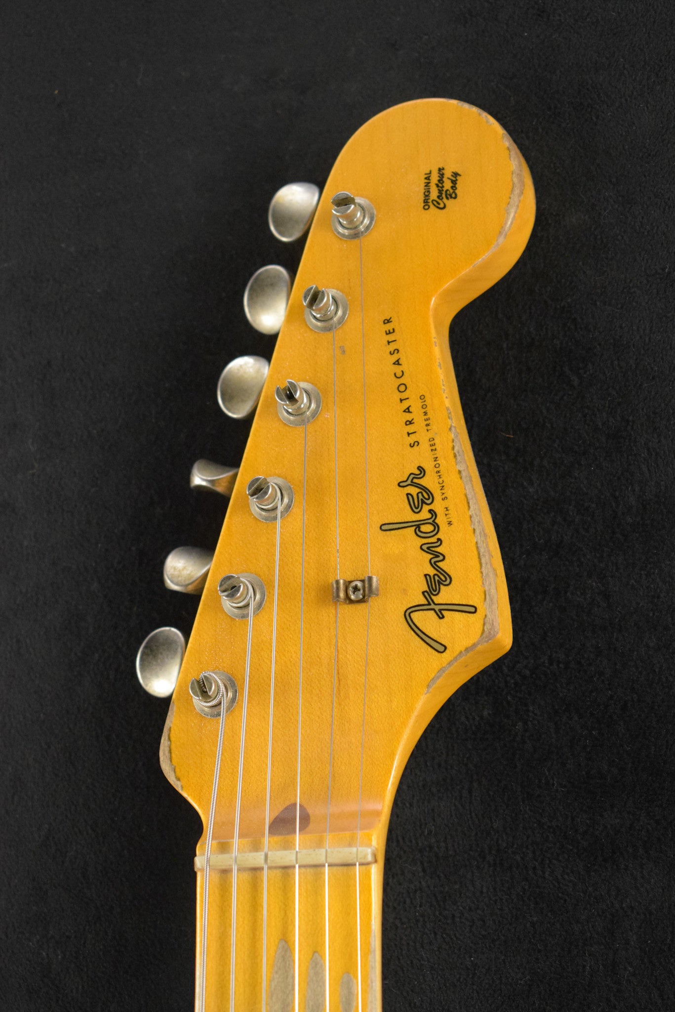 Fender 1957 Stratocaster Heavy Relic Aged Surf Green 1-Piece Rift Sawn Maple Neck Fingerboard