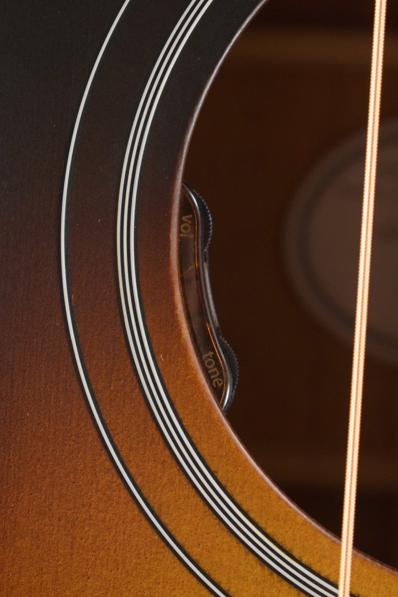 Gibson Hummingbird Faded Vintage Sunburst Satin