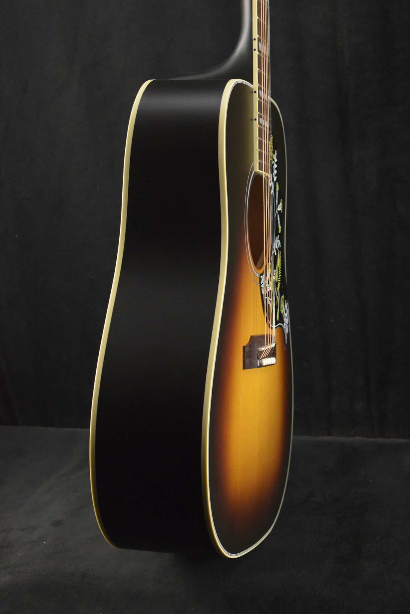 Gibson Hummingbird Faded Vintage Sunburst Satin