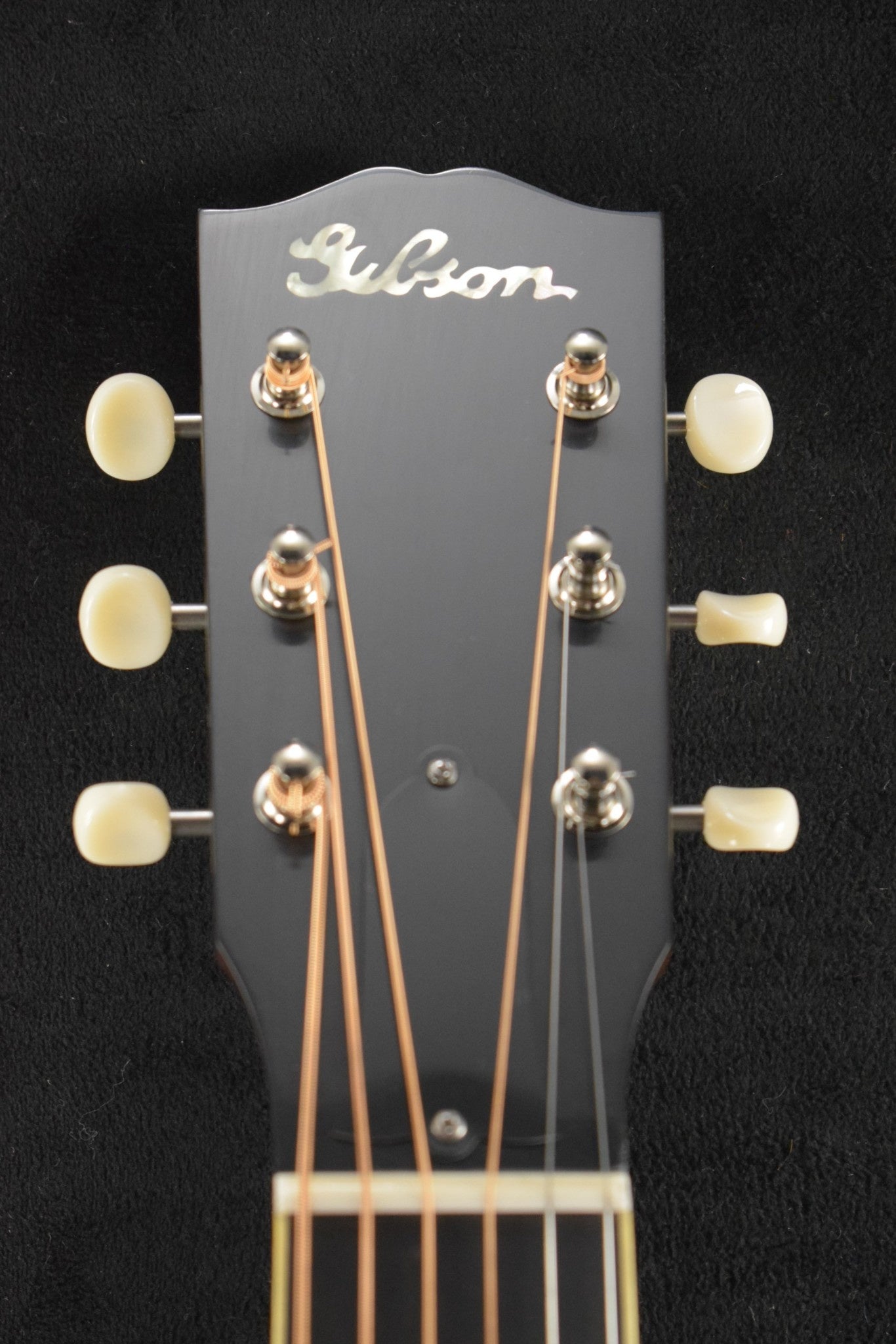 Gibson Custom Shop 1939 J-55 Faded Vintage Sunburst