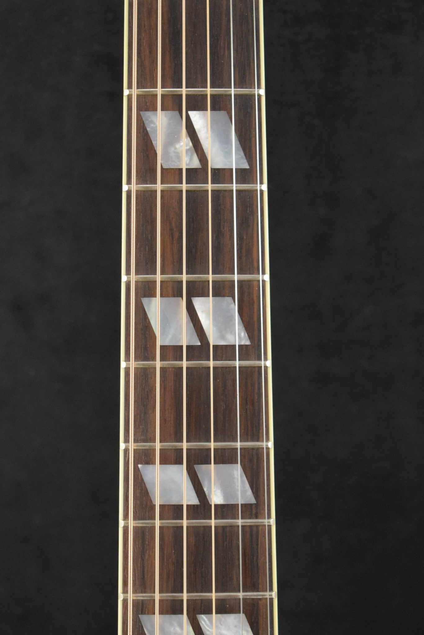 Gibson Hummingbird Faded Heritage Cherry Sunburst Satin