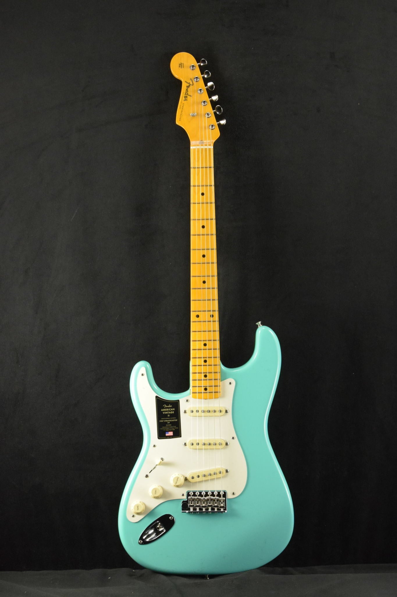 Fender American Vintage II 1957 Stratocaster Left-Hand Sea Foam Green