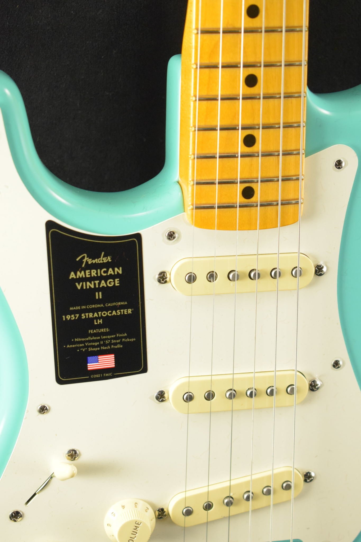 Fender American Vintage II 1957 Stratocaster Left-Hand Sea Foam Green
