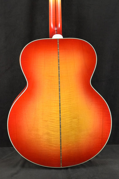 Gibson Johnny Cash SJ-200 Vintage Cherry Sunburst